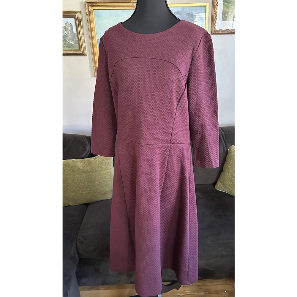 Boden Burgundy Quilted Curved Flare Midi Dress 3/4 Sleeve US12L Modest